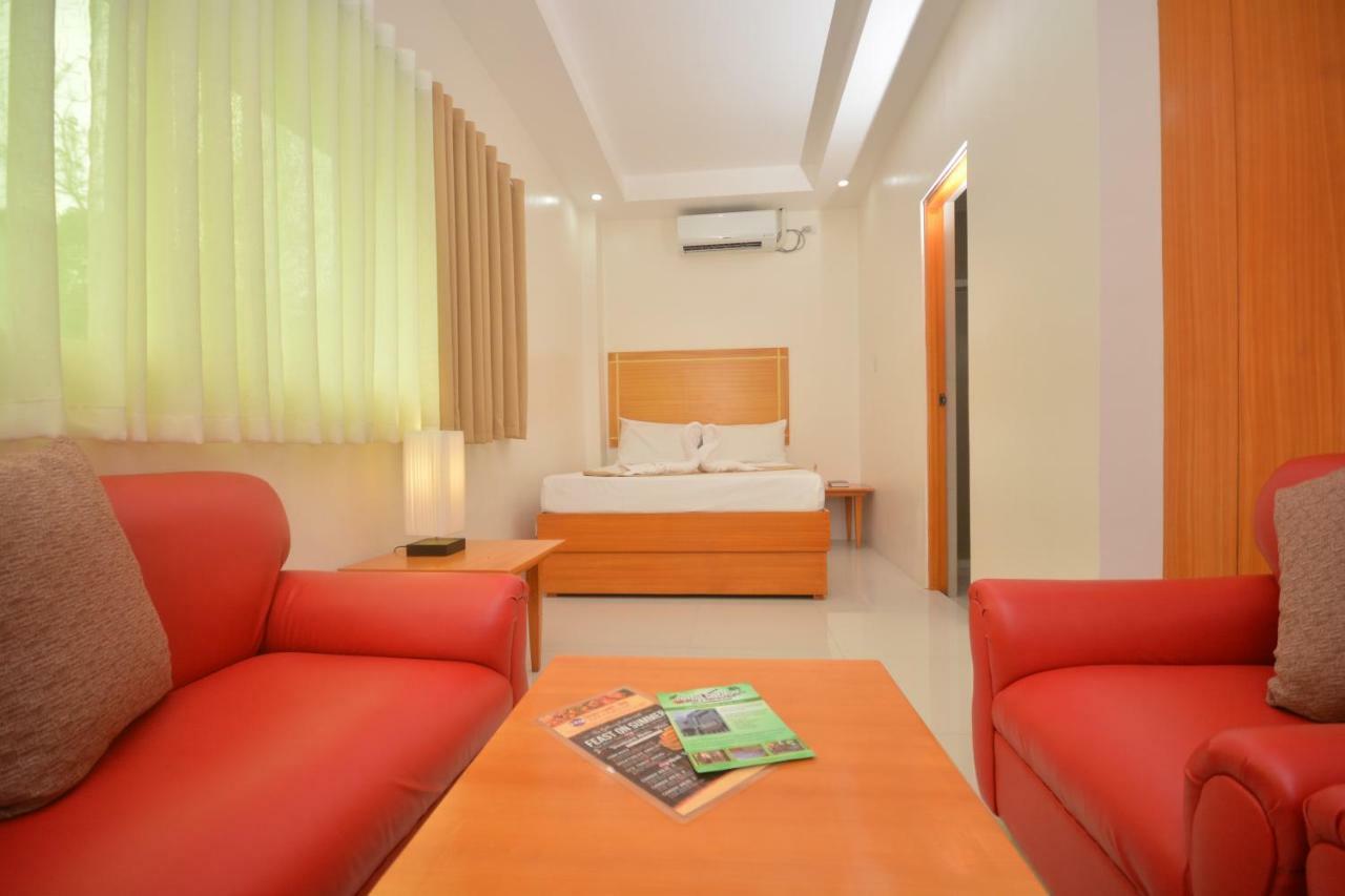 Cherry'S Courtyard Puerto Princesa Екстер'єр фото