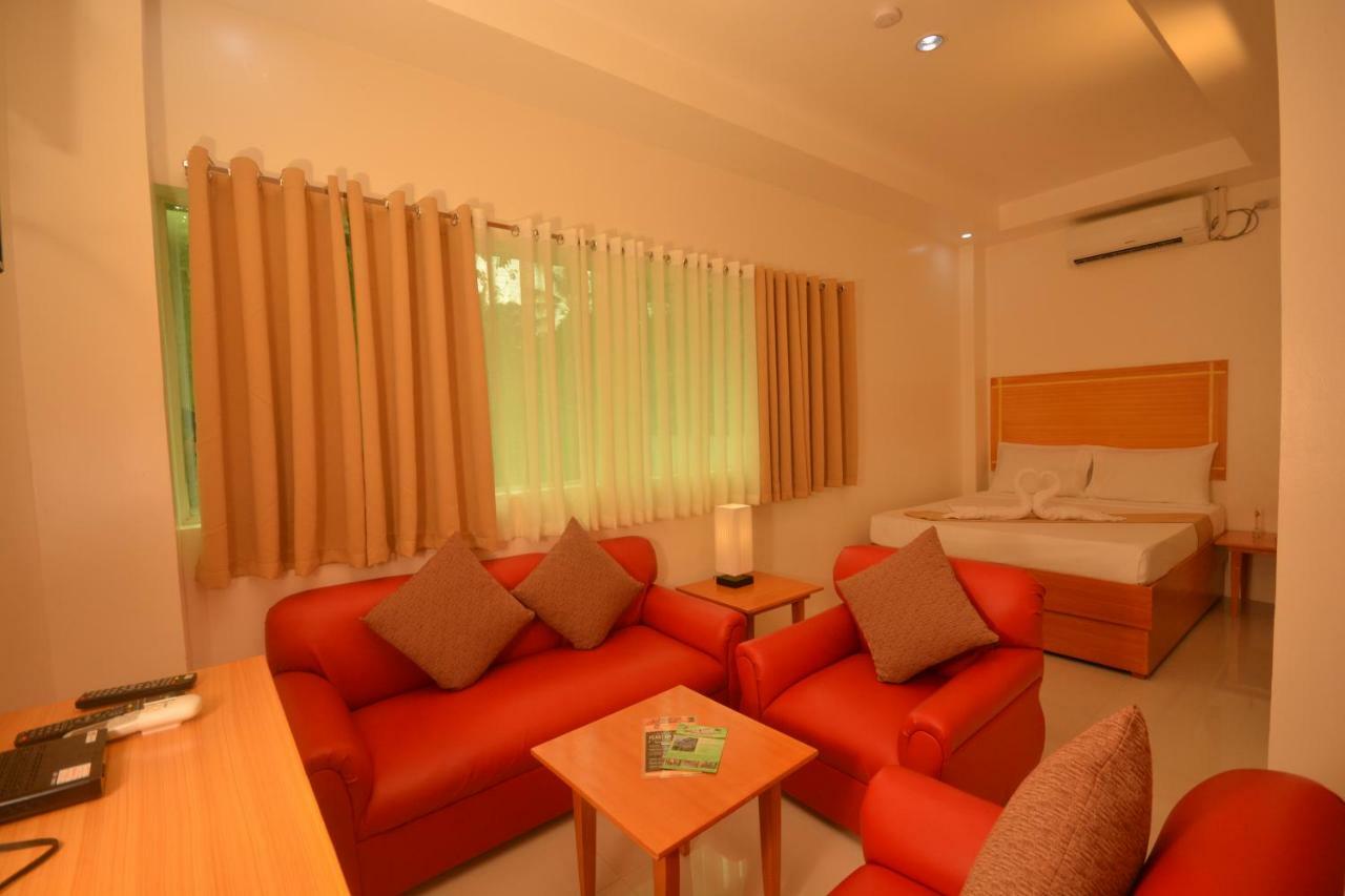 Cherry'S Courtyard Puerto Princesa Екстер'єр фото